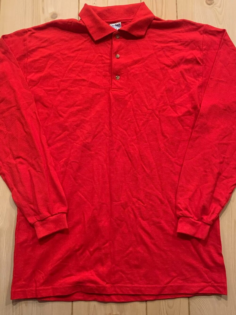 Vintage Y2K Gildan Retro Preppy Casual Red Collared Long Sleeve Polo Shirt M